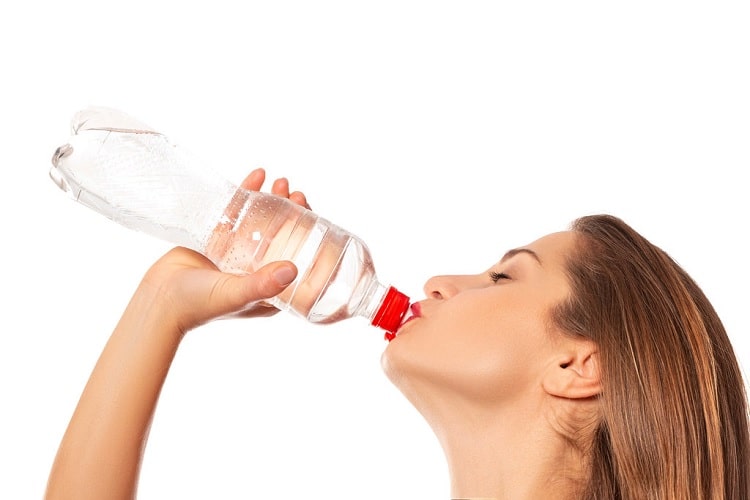 does-drinking-water-help-you-lose-weight